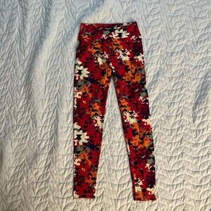 LuLaRoe Floral Leaves Geometric Leggings One Size Stretchy Red Black Orange